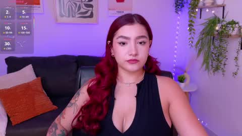 Violett Castel online show from April 13, 2026, 7:08 pm