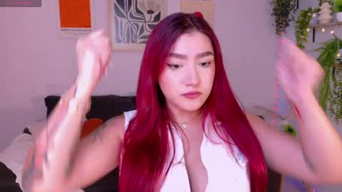 Snapshot of violettcastel chatting on April 23, 2026, 7:16 pm Violett Castel online show from April 23, 2026, 7:16 pm