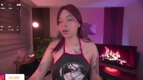 Snapshot of violette_clerk1 chatting on October 7, 2025, 8:50 pm JULIE UWU online show from October 7, 2025, 8:50 pm