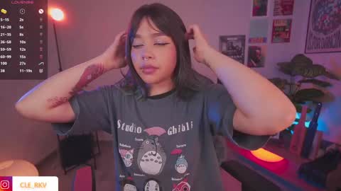 JULIE UWU online show from April 26, 2026, 10:51 pm