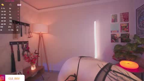 Snapshot of violette_clerk1 chatting on June 20, 2026, 9:39 pm JULIE UWU online show from June 20, 2026, 9:39 pm