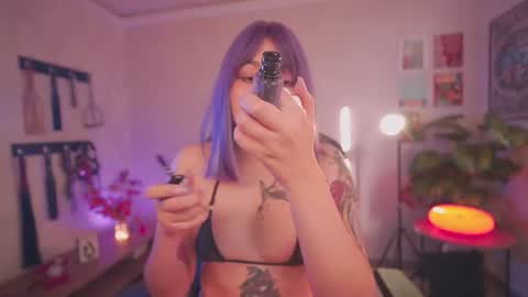 Snapshot of violette_clerk1 chatting on July 6, 2026, 8:55 pm JULIE UWU online show from July 6, 2026, 8:55 pm