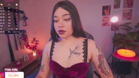 Snapshot of violette_clerk1 chatting on July 11, 2026, 7:27 pm JULIE UWU online show from July 11, 2026, 7:27 pm
