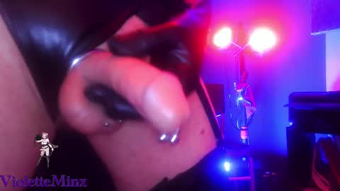 Violette online show from March 1, 2025, 10:55 am