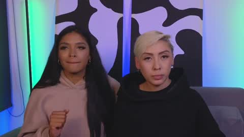 Violet online show from January 8, 2025, 5:37 am