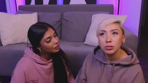 Violet online show from January 11, 2025, 6:14 am