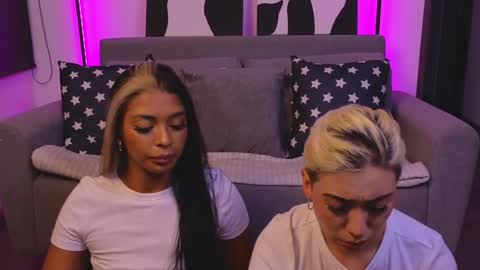 Violet online show from January 30, 2025, 4:37 am