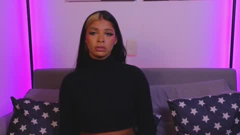 Violet online show from February 23, 2025, 2:29 am