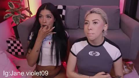 Violet online show from October 21, 2025, 12:55 am