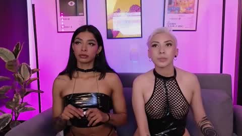 Violet online show from February 14, 2026, 11:12 pm