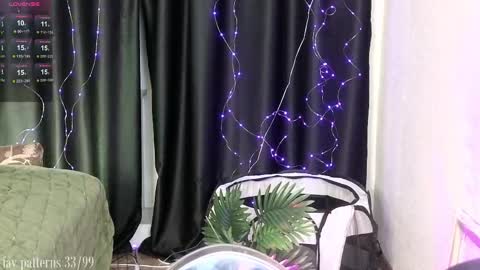 Dommy mommy online show from February 20, 2025, 3:52 pm