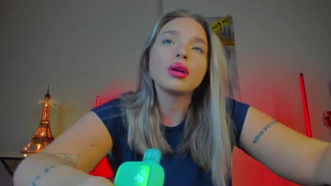 Violla online show from February 8, 2025, 3:41 am