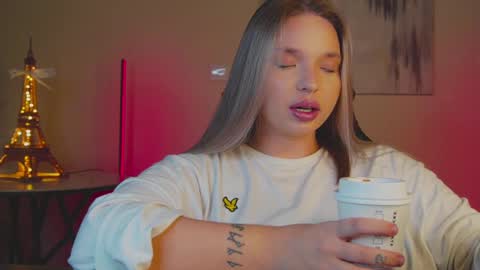 Violla online show from February 16, 2025, 8:21 am