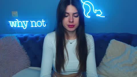 viollinalv online show from February 15, 2025, 8:44 am