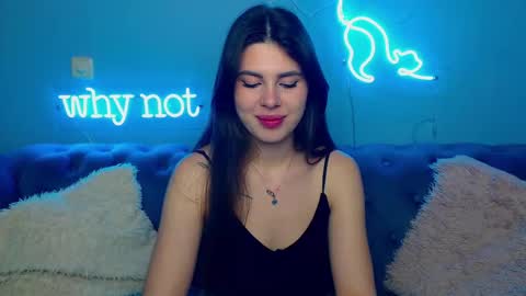 viollinalv online show from February 8, 2026, 5:44 am