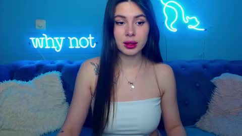 viollinalv online show from March 1, 2026, 5:42 am