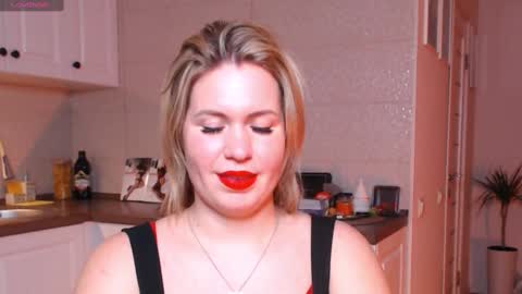  VelvettTime  online show from February 11, 2025, 2:35 pm