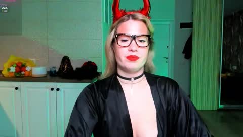  VelvettTime  online show from November 2, 2025, 6:27 am