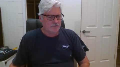 viper654321 online show from September 9, 2025, 7:41 am