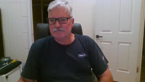 viper654321 online show from September 16, 2025, 8:04 am