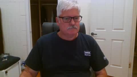 viper654321 online show from September 23, 2025, 7:55 am