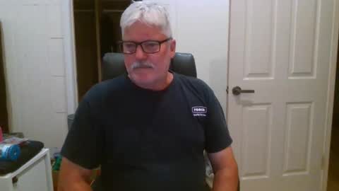 viper654321 online show from November 22, 2025, 8:02 am