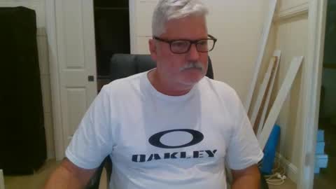 viper654321 online show from January 11, 2026, 7:13 am