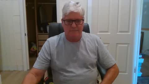 viper654321 online show from April 7, 2026, 5:08 am