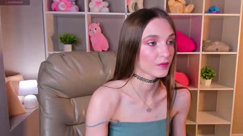 Virdjinia online show from September 18, 2025, 8:38 am