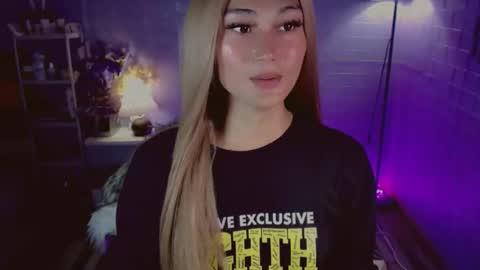 Pearl online show from April 14, 2026, 5:24 am