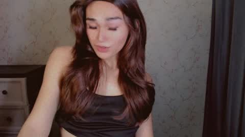 Pearl online show from July 14, 2026, 2:16 am