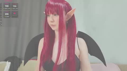  Lily  online show from December 4, 2025, 12:03 pm