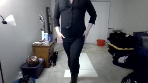 priscilla online show from March 9, 2025, 5:11 am