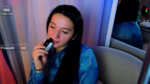 Vita online show from March 12, 2025, 6:22 pm