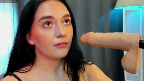 Vita online show from November 7, 2025, 10:37 am