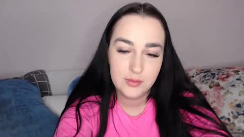 Vitalina online show from December 4, 2024, 1:31 pm