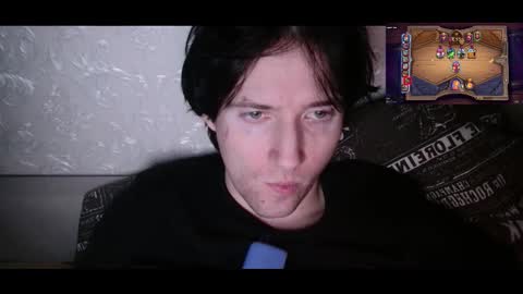 vitiligoboyy online show from December 22, 2025, 12:40 am