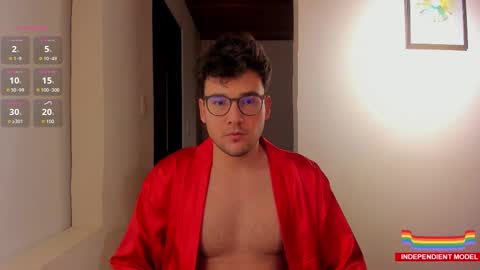 Vito Ferrer online show from September 8, 2025, 11:26 pm