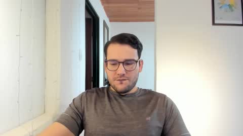 Vito Ferrer online show from November 27, 2025, 2:08 pm