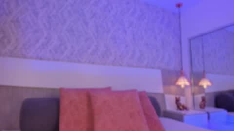 Vttoria online show from April 15, 2026, 7:58 pm