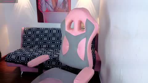 Snapshot of vittoria_lombardi07 chatting on May 24, 2026, 10:31 am VITTORIA online show from May 24, 2026, 10:31 am