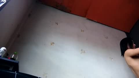 kim online show from September 9, 2025, 5:51 am