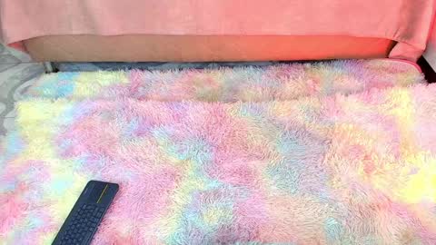 Vivi online show from December 5, 2024, 3:48 am