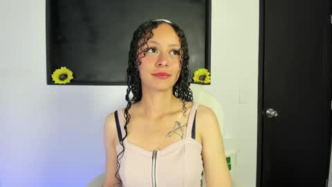 Snapshot of vivi_gh1 chatting on April 25, 2026, 3:53 am Vivi online show from April 25, 2026, 3:53 am