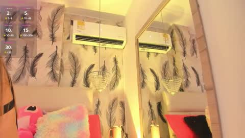 Viviana  online show from October 1, 2025, 12:16 am