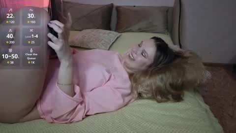 vivian_alison online show from February 5, 2025, 5:31 pm