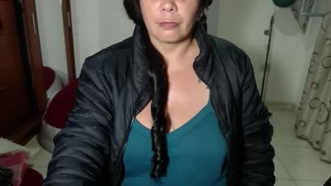 vivian_milf_paint online show from February 14, 2026, 2:08 am