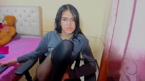 instagram Viviana73215 online show from December 23, 2024, 11:14 am