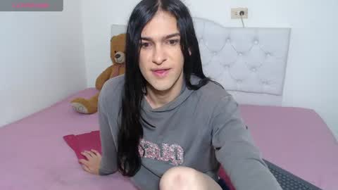 Snapshot of vivianalatin chatting on June 17, 2026, 12:07 pm instagram Viviana73215 online show from June 17, 2026, 12:07 pm