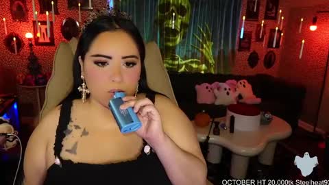 Snapshot of vivianaortega chatting on October 9, 2025, 1:36 am Vivi online show from October 9, 2025, 1:36 am